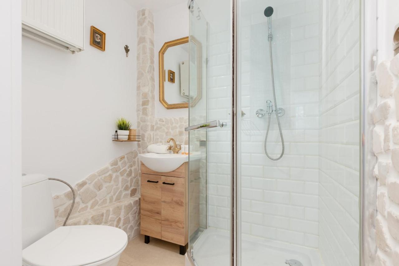 Bright Apartment Wola Near Metro Station By Noclegi Renters وارسو المظهر الخارجي الصورة